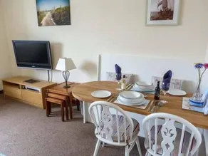 Troon Apartment - Image 4
