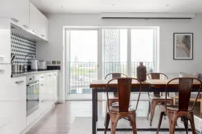 The Hackney Studio Penthouse - Image 2