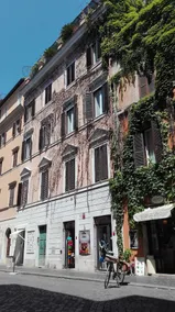La Fontana Di Borgo Pio - Image 3