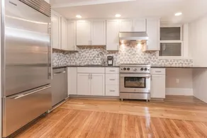 Modern 3 BR in Charles Street by Domio - Image 5