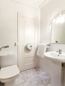 Hostal Tormes - Image 4
