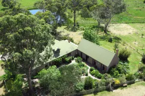 Wind Song Bed & Breakfast - Image 4