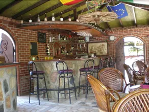 Myra Apart Hotel - Image 4