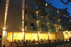Hotel Roma Residenza - Image 2