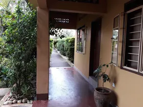 Jolly Court Hotel - Image 4
