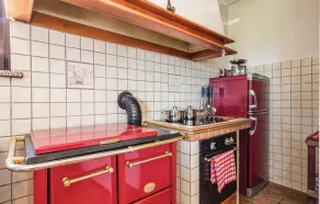 Amazing Apartment in Icici With Wifi and 2 Bedrooms - Image 4