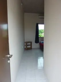Surfers Dorm House - Image 3