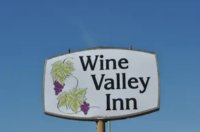 Wine Valley Inn - Image 5