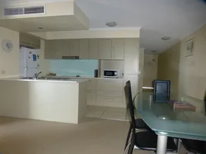 Salt on Kings Holiday Apartments - Image 3