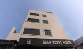 Beeu Guest House by Treebo Hotels - Image 3