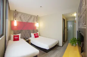 ibis Beijing Tiantandongmen Metro Station Hotel - Image 3