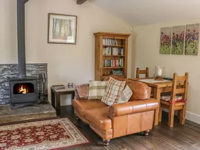 Beckside Cottage - Image 5