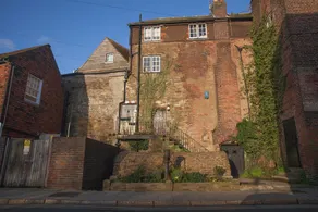 Super central flat in Rye - Image 5