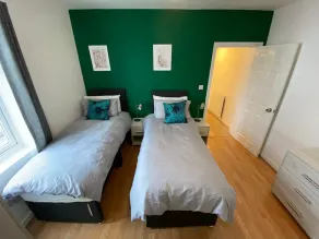 3 Bedroom Apartment - Image 3
