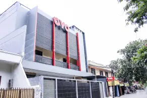 OYO 137 Permata Tawakal - Image 3
