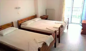 SIROS HOTEL - Image 3