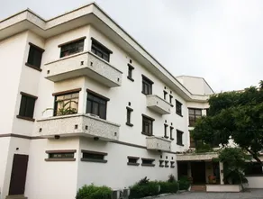 Three Arms - Image 3