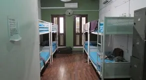 MKS Backpackers Hostel - Dalhousie Lane - Image 5