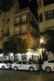 Apartamentos Sevilla Centro - Image 4