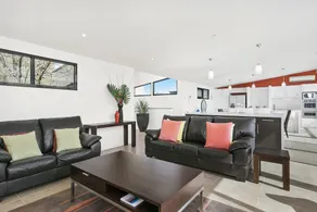 Fabulous Home With Swimming Pool - Image 2