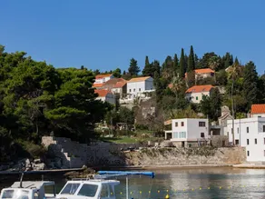Restful Villa in Dalmatia With Garden - Image 5
