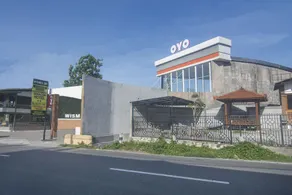 OYO 284 Wisma Jip - Image 4