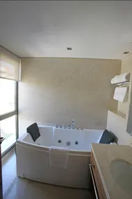 Heaven Hotel - Image 5