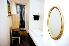 Hotel Arrival - Image 4