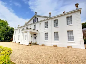 Stunning, Luxury Holiday Home With Covered Swimming Pool and Billiards Table in Barnstaple - Image 5