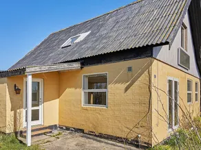 8 Person Holiday Home in Rø/gudhjem / Gudhjem - Image 3