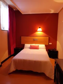 Hotel Faranda Express Torrelavega - Image 5
