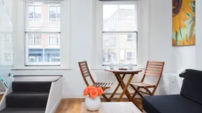 Wonderful 2BR Maisonette in Central London - Image 2