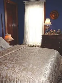 The Mansion Bed & Breakfast - Image 4