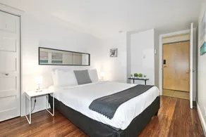 Liv MTL - Main - Image 4