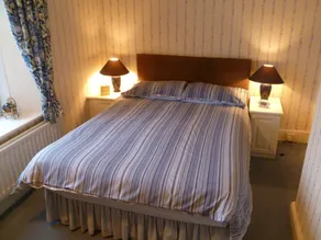Longhope Guest House - Image 5