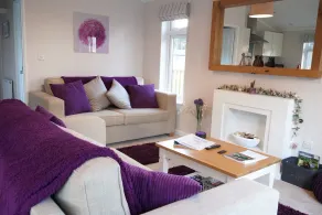 Long Lane Lodge - Lodge with Hot Tub - Image 4