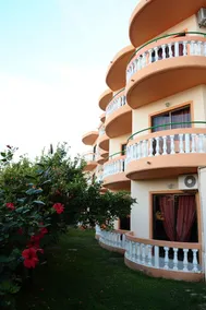 Villa George - Image 4