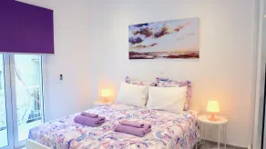 Central, Bright Apt in Athens near Metro - Image 5