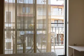 Nice Studio with Kitchenette in Avalon Complex - Image 3