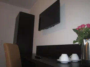 Hotel Mosel - Image 2