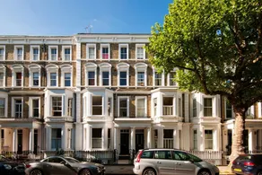 The Stunning Philbeach Garden Apartment - Image 4