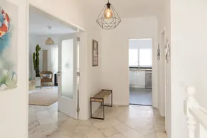 3 Bedroom Nook Beach House - Image 4