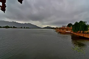 Inshallah Houseboats - Image 5