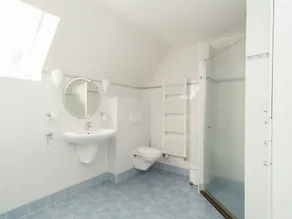 Lovely Holiday Home in Bergen With Meadow View - Image 3