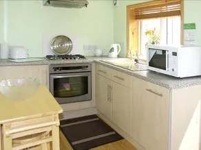 Little Lodge 2 - Image 3