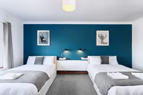 Pembroke House - Image 4