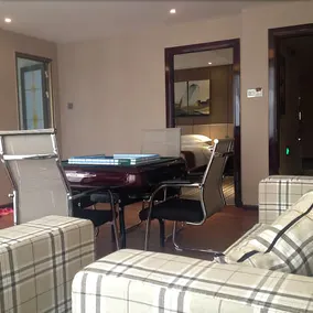 Kai Le Di Business Hotel - Image 3