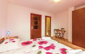 Awesome Home in Punat With Wifi and 2 Bedrooms - Image 4