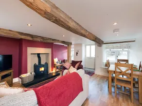 Owl Cottage - Image 2