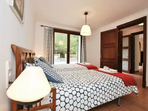 Spacious Mansion in Alaró with Swimming Pool - Image 4